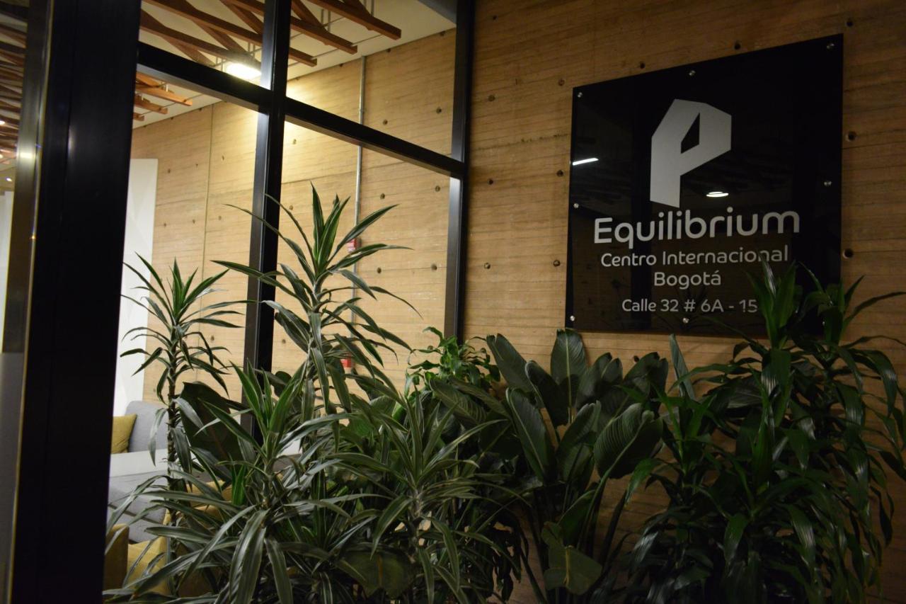 Toscano S Aparta Estudio Hospedaje Amoblado Torre 2 Equilibrium Bogotá Extérieur photo